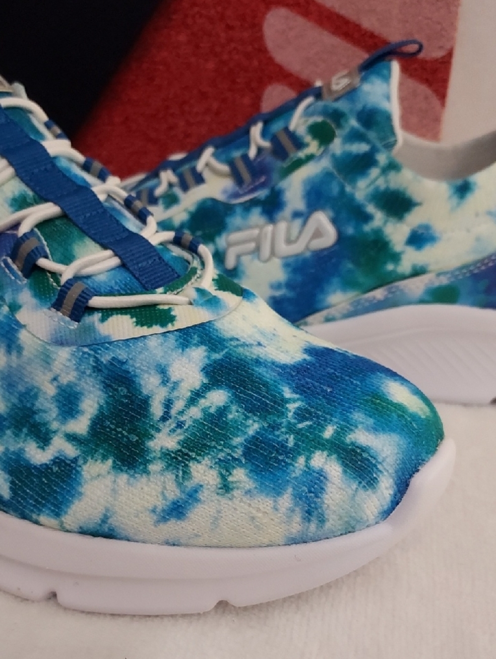 Fila Womens Memory Skyway 2.0 Tie Dye Sneakers - Picture 8 of 16
